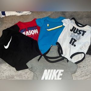 6 months baby onesies